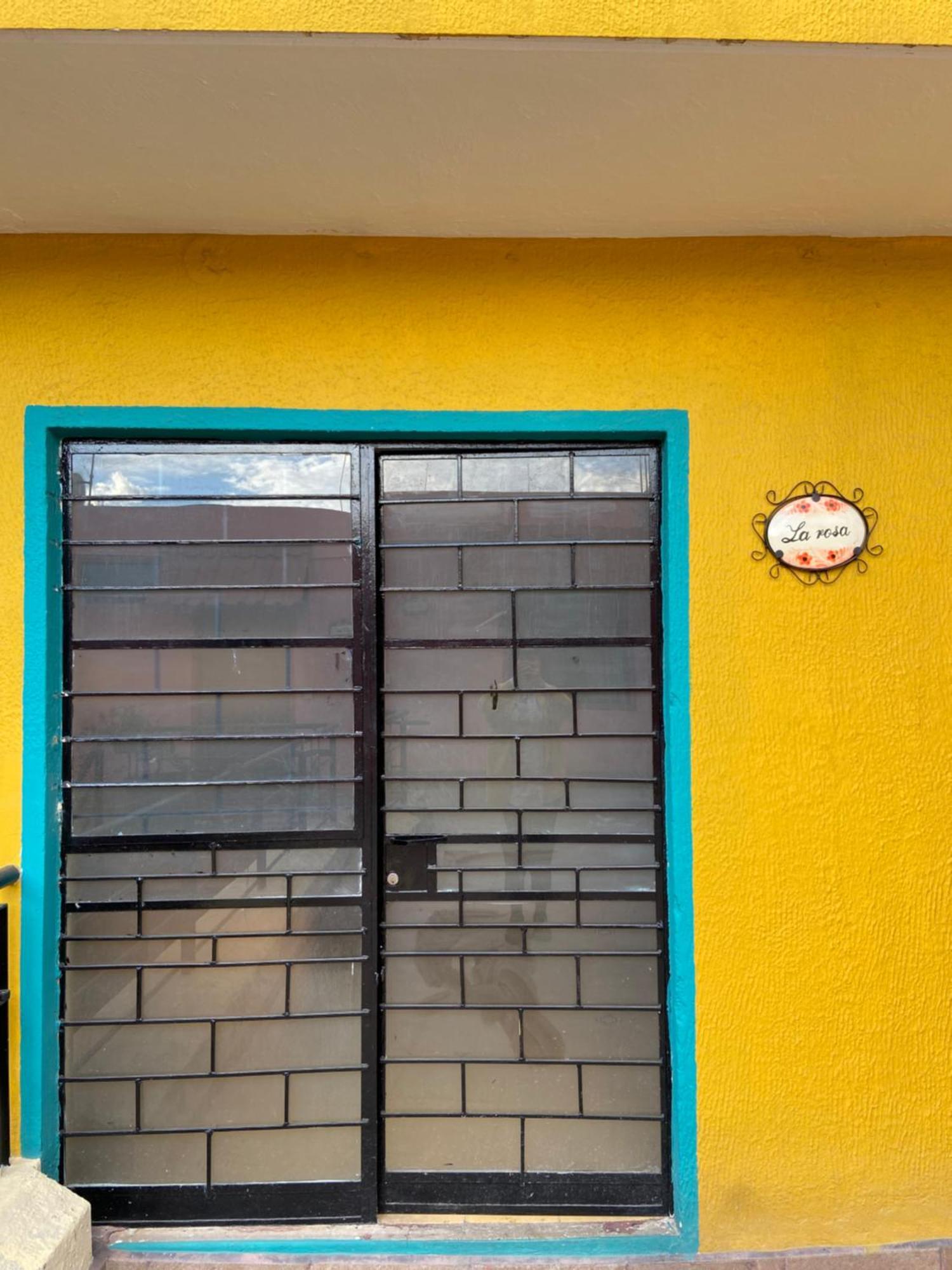 Hostal La Loteria Гуадалахара Екстериор снимка