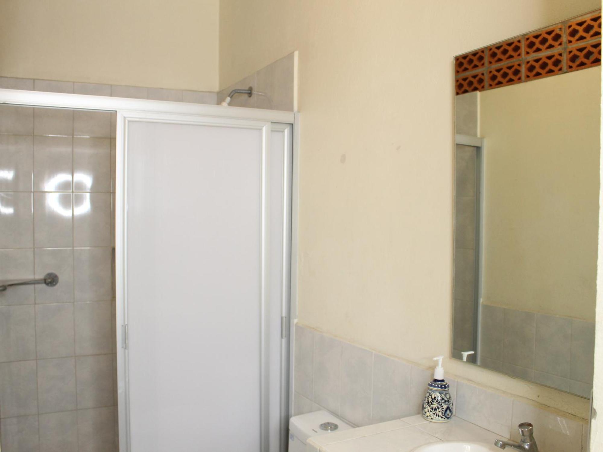 Hostal La Loteria Гуадалахара Екстериор снимка